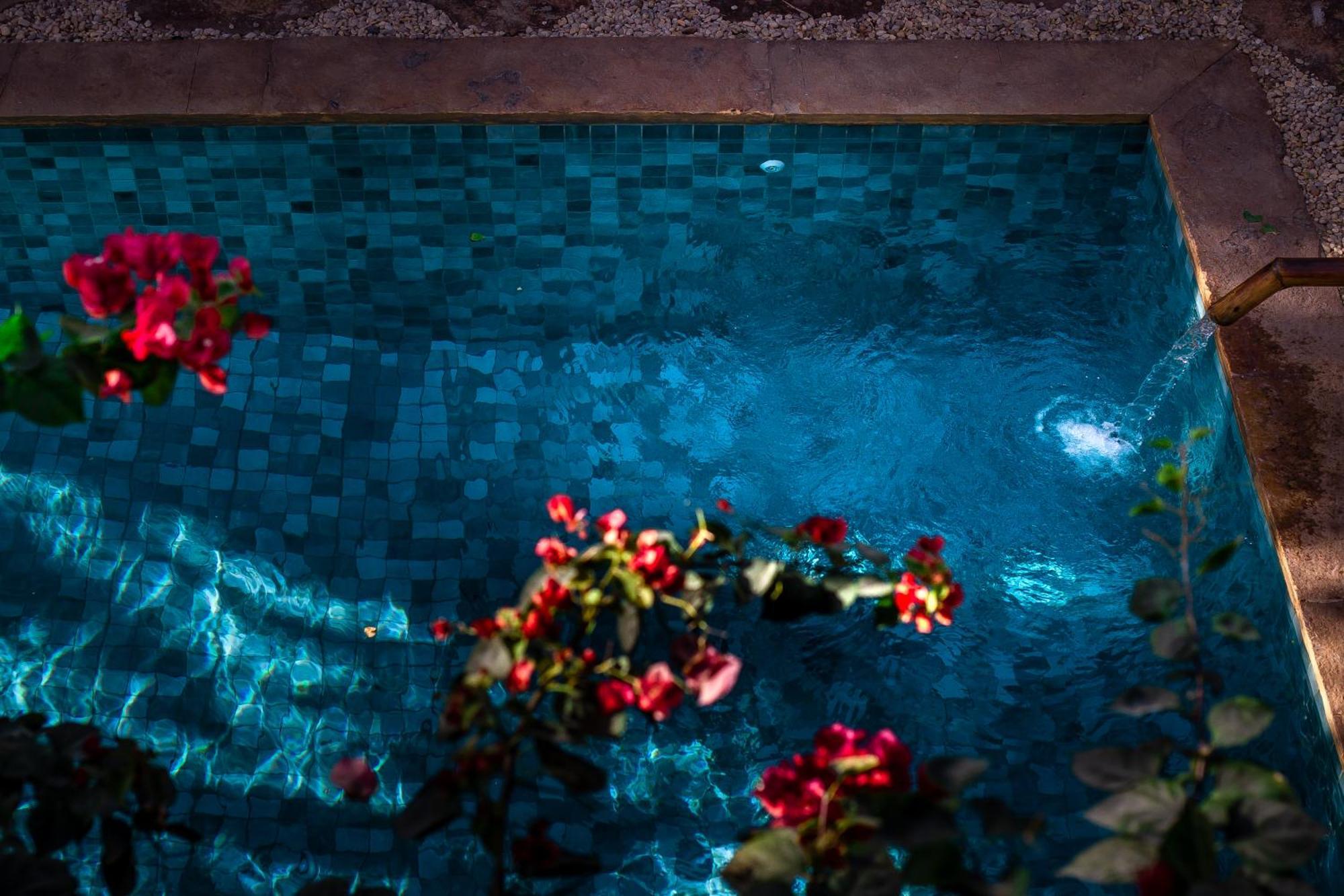 Casalo Hotel จีโจกา จี เจรีกวากวารา ภายนอก รูปภาพ